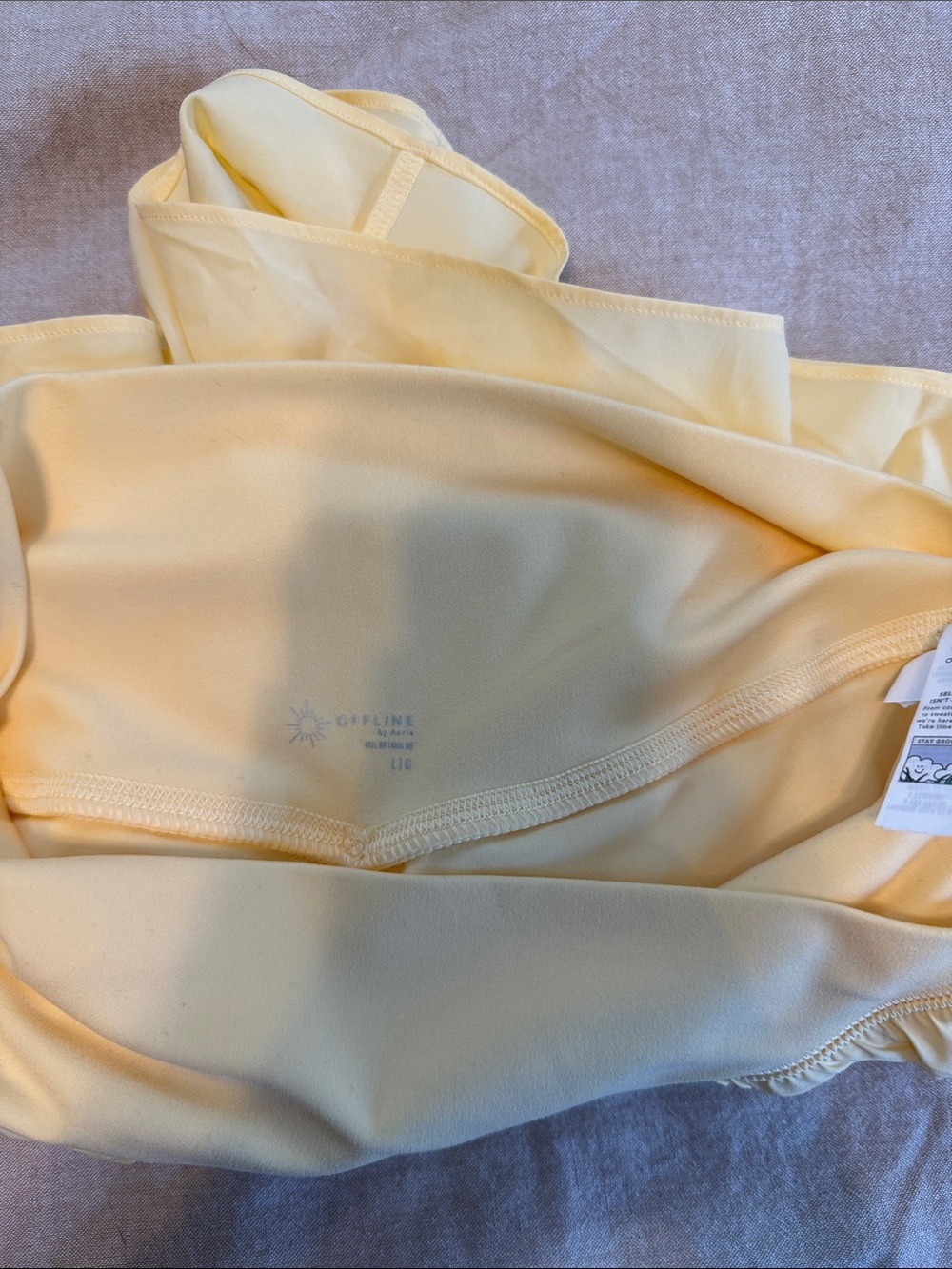 Aerie cross over flowy shorts - Picture 4 of 4